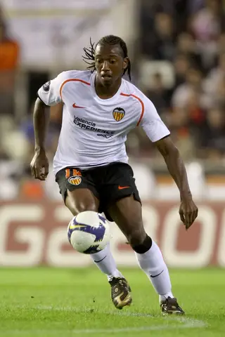 Manuel Fernandes foi para o Valência em 2007