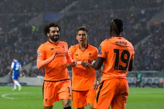 Mohamed Salah, Roberto Firmino e Sadio Mané - o trio de matadores do Liverpool