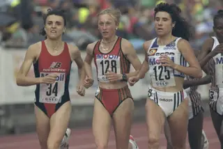 Julia Vaquero (à esquerda), Gabriela Szabo (meio) e Fernanda Ribeiro (à direita) durante a prova dos 5000 metros do grande Prémio de Oslo, Noruega, em 1996. Fernanda venceu com o tempo de 14:41.07m