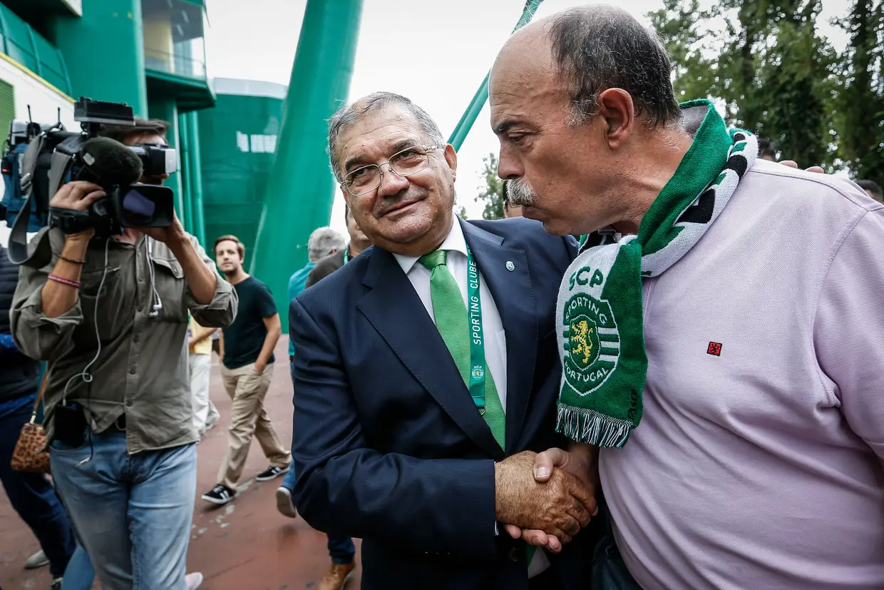 O último candidato a votar em Alvalade foi Fernando Tavares Pereira
