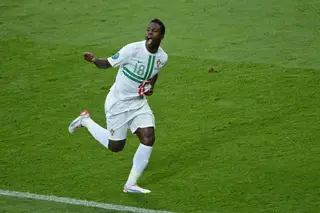 Varela festeja o golo que marcou à Dinamarca, no Euro 2012 e que considera o mais importante na sua carreira