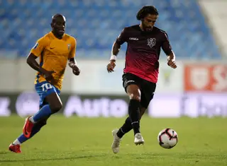 Tiago Gomes (à direita) já vai na segunda época ao serviço do Feirense