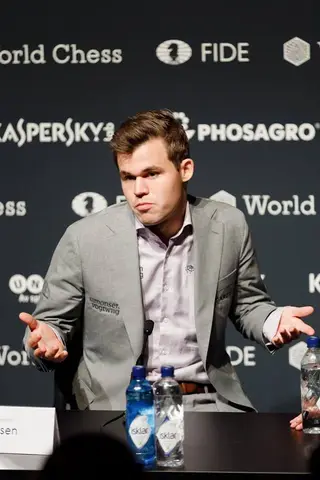 Carlsen é campeão do Mundo desde 2013. Mas há quem diga que perdeu a motivação