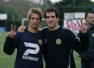 João Coimbra com Fábrio Coentrão (à esquerda), no Nacional da Madeira
