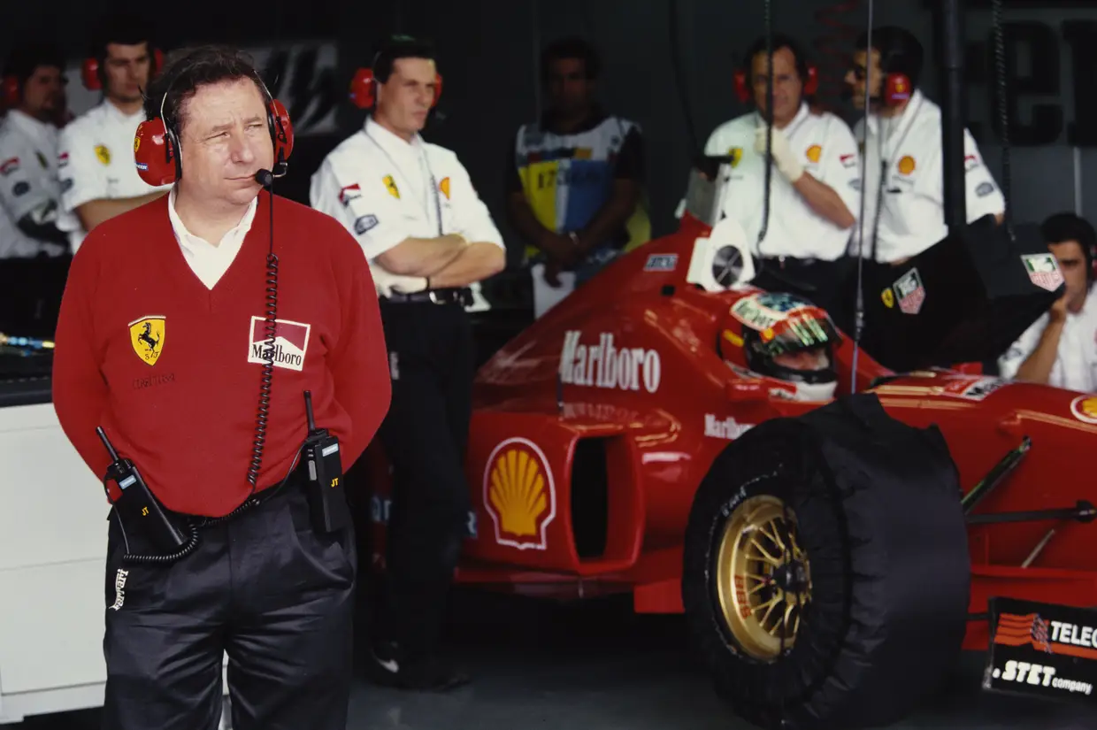 Em 1996 mudou-se para a Ferrari, uma história que tinha tudo para dar certo e que acabou por dar