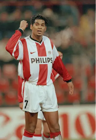 Abel Xavier durante um jogo pelo PSV
