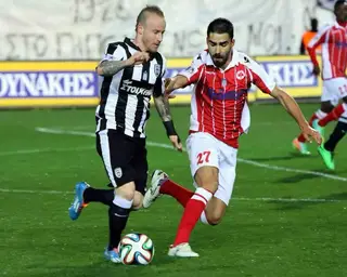 Vasco Faísca (à direita) tambem jogou na Grécia, no Platanias