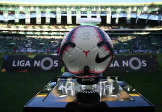 A bola da Liga NOS foi bem tratada no dérbi de Alvalade