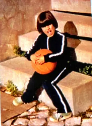 Ticha Penicheiro, em criança, quando começou a jogar basquetebol