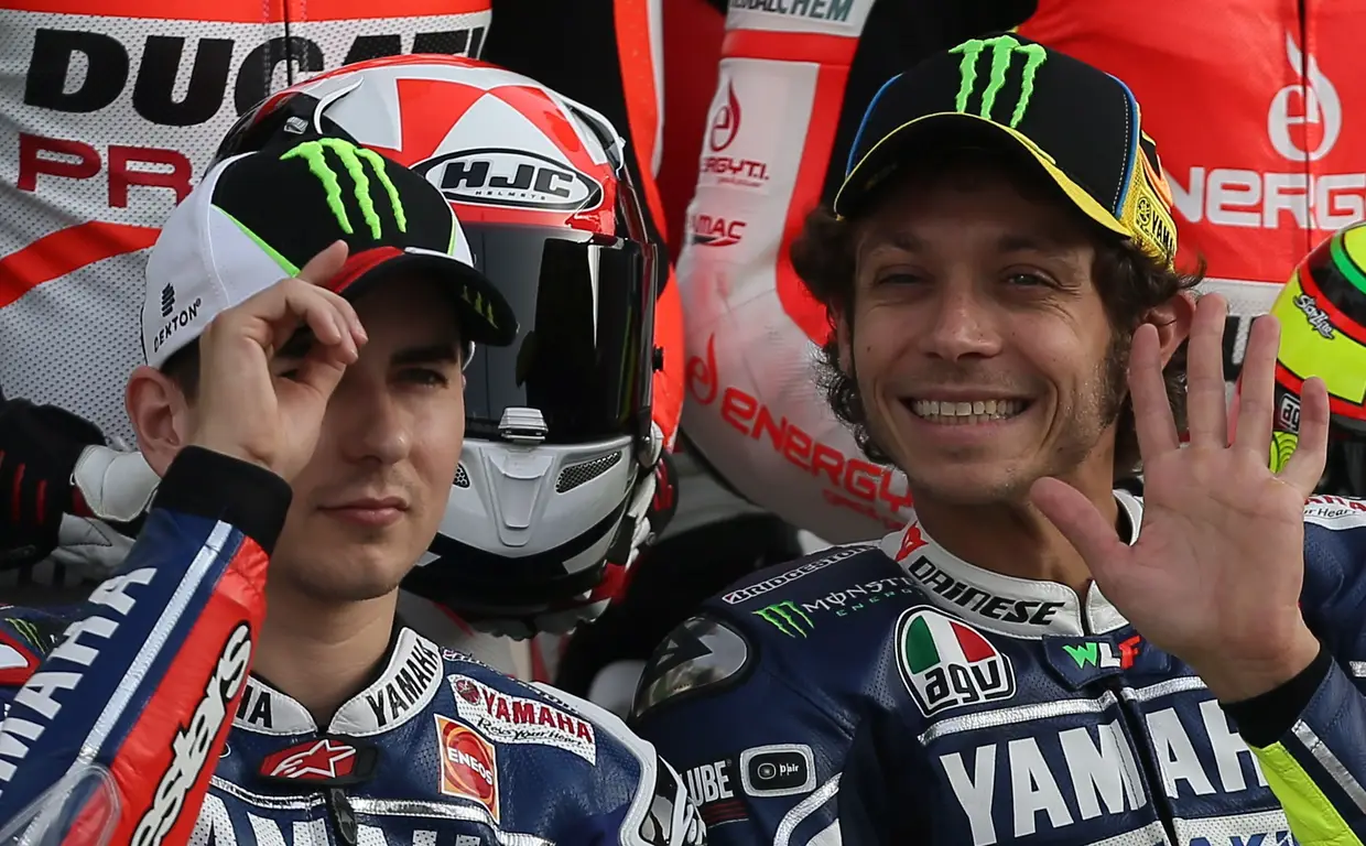Em 2013, regressou à Yamaha, reeditando a parceria com o espanhol Jorge Lorenzo. A relação entre os dois não foi famosa nesta segunda era de Rossi na marca japonesa