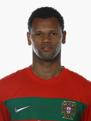 Rolando com a camisola da seleção nacional