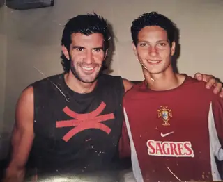 Zequinha(à direita) com Luis Figo quando foi chamado por Scolari para treianr na seleção A