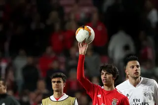Três foi a conta que Félix fez