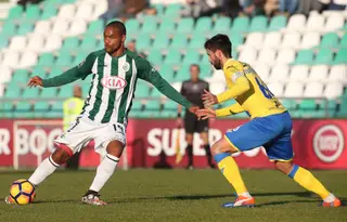 Meyong regressa ao V. Setúbal em 2015/16