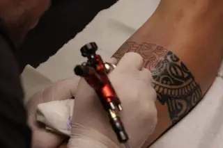 Bruno Simão assume que as tatuagens são um vício