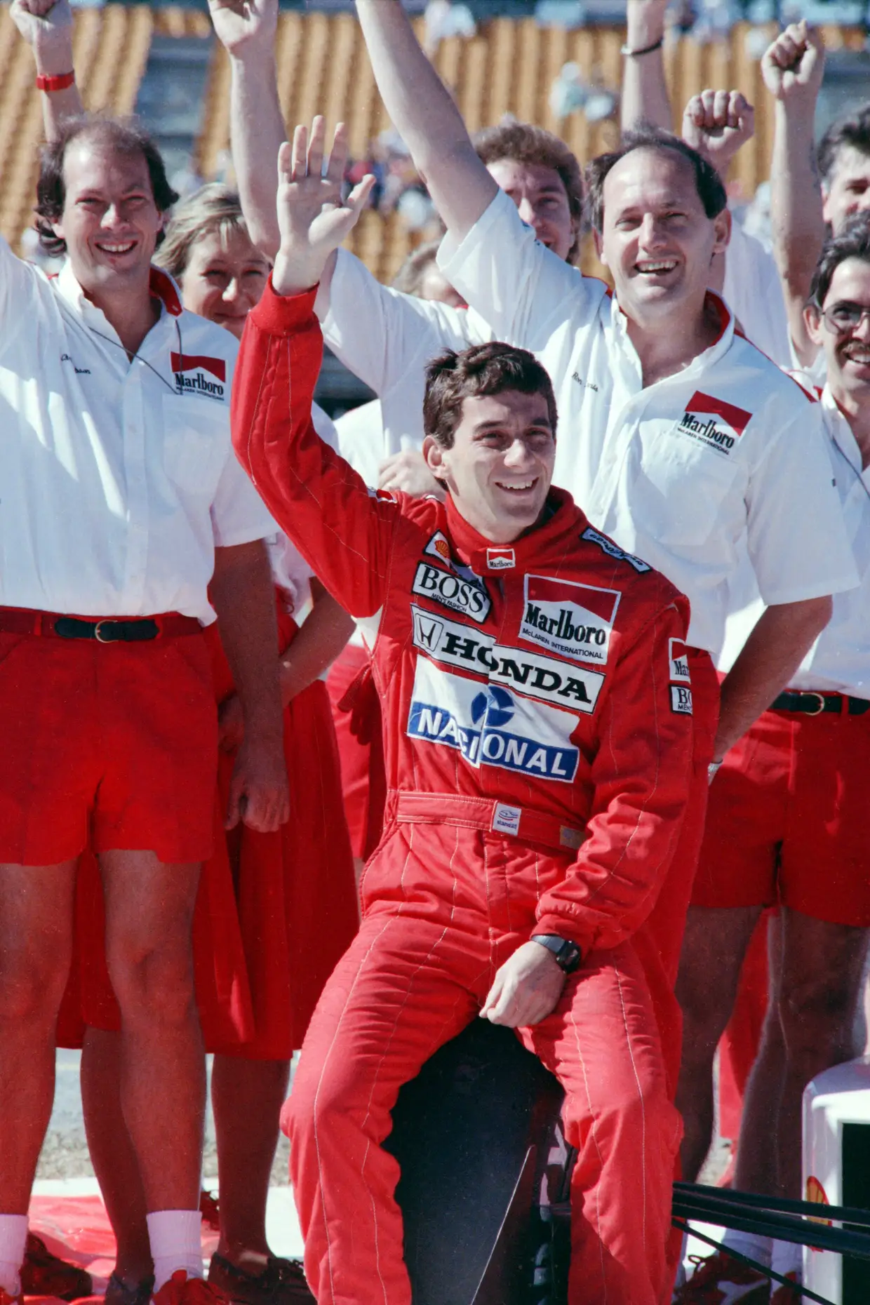 Senna foi campeão do Mundo pela primeira vez em 1988, no primeiro ano na McLaren