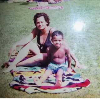 TiagoTargino com a mãe