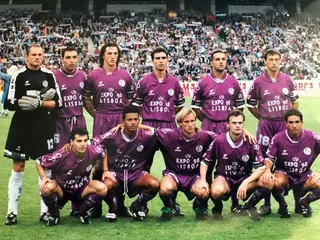 Depois do Belenenses, Taira (2º em cima à direita) foi para o Salamanca, de Espanha