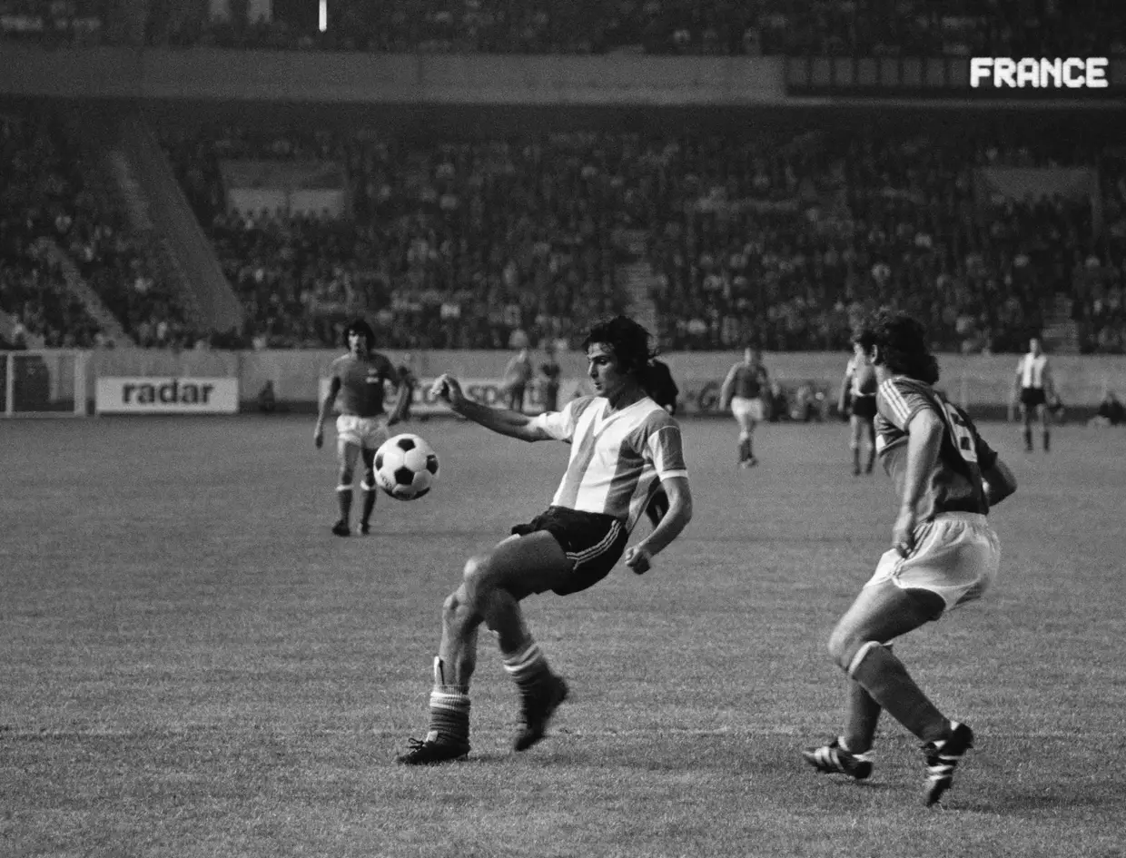 O argentino Mario Kempes