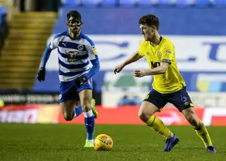 Depois da pisadela, Nélson voltou a jogar pelo Reading, de máscara