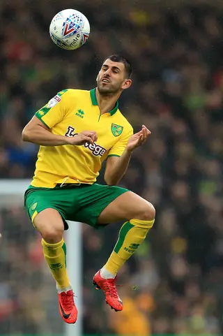 O Norwich City foi o clube pelo qual Nelson jogou mais tempo em Inglaterra