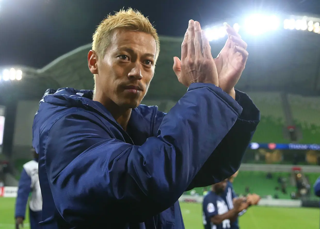 Keisuke Honda já esteve no AC Milan e no CSKA Moscovo, e está agora sem clube, depois de ter passado a última época na Austrália, no Melbourne Victory
