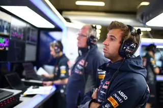 Félix da Costa no GP China de 2015 de Fórmula 1, quando era piloto reserva da Red Bull
