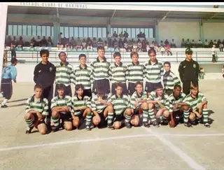 Luís Leal (2º em baixo à direita)foi para o Sporting com 10 anos