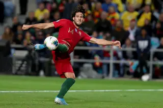 Gonçalo Paciência tem dois jogos pela seleção nacional e um golo marcado, em novembro, contra a Lituânia.