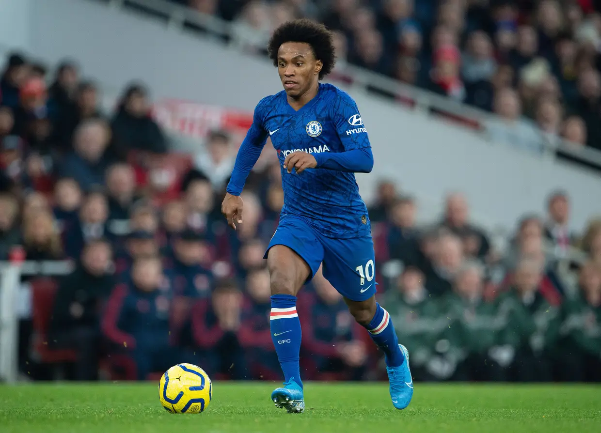 O fogoso Willian é um médio direito que alinha no Chelsea, de Frank Lampard. É internacional brasileiro e tem 31 anos