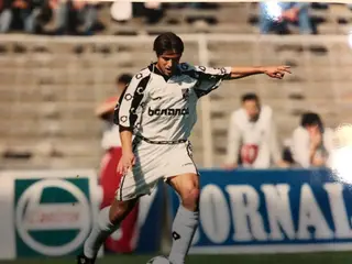 Pedro Matins jogou no V. Guimarães na época 1994/95