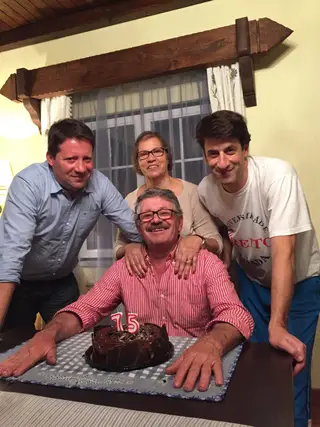 Paulo com pais e irmão
