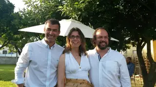 Rui (à esquerda) com irmãos Carla e Pedro