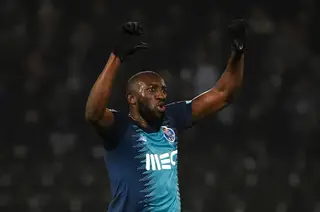 Liga prevê castigo de um até três jogos à porta fechada para comportamentos racistas