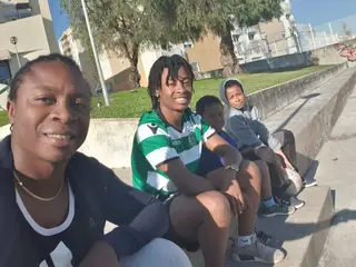 Com os três filhos, Edson, Edmar e Júnior