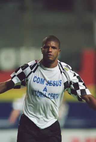 Whelliton marcou um dos golos do Boavista frente ao Aves (3-0), a 18 de maio de 2001