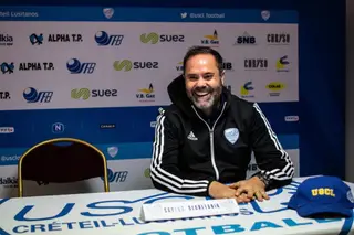 Numa conferência de imprensa do Créteil-Lusitanos
