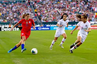 A norte-americana Tobin Heath e as portuguesas Dolores Silva e Joana Marchão