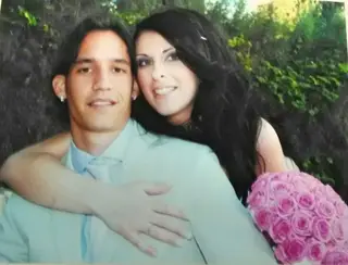 Foi no Chipre que Hélio conheceu a mulher com quem viria a casar