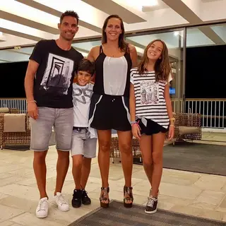 Com a mulher, Inês Diogo, e os filhos Lua e Martim