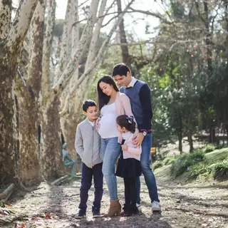 Com a mulher, grávida da terceira filha, e os filhos Diogo e Beatriz
