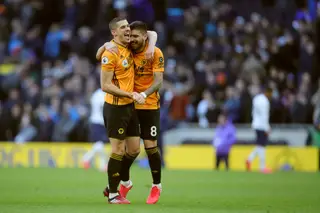 Os Wolves ganharam o último confronto, em março