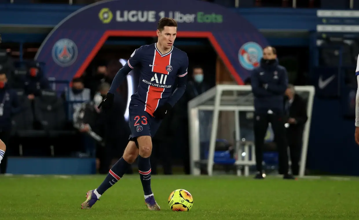 Draxler: médio, avançado do Paris Saint-Germain