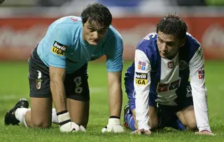 Paulo Santos e Helder Postiga, em 2006, num jogo em que o SC Braga venceu 2-1
