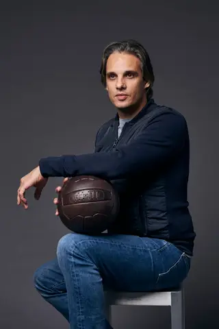 Nuno Gomes integra o programa FIFA Legends