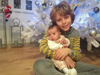 Carolina e Rodrigo, filhos de Cláudia Borges