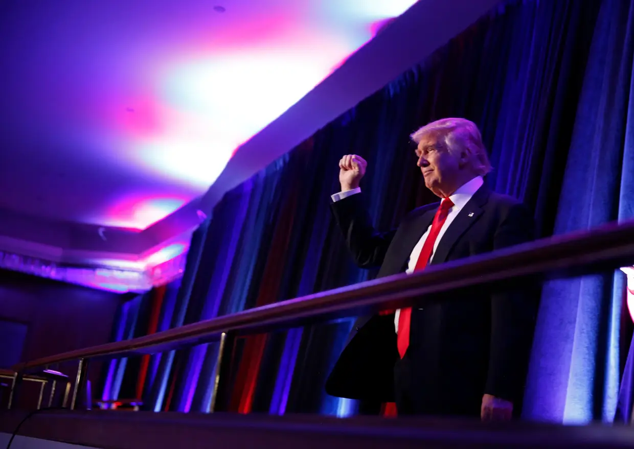 Mas o descontentamento e até as sondagens eram apenas ilusórios da realidade que se veio a concretizar a 8 de novembro: Donald Trump eleito Presidente dos Estados Unidos.