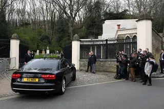 Funeral de George Michael envolto em polémica