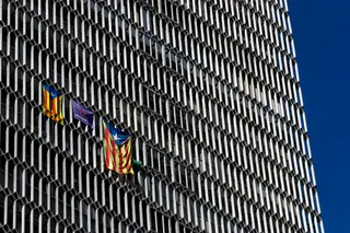 Empresas ponderam abandonar a Catalunha