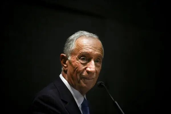 "Um dos bons contributos que o primeiro-ministro deve dar para um bom relacionamento institucional do Presidente da República é não comentar a atividade do Presidente da República." Marcelo Rebelo de Sousa, 30-10-2017